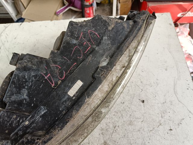 bontott OPEL VECTRA B Bal Fényszóró