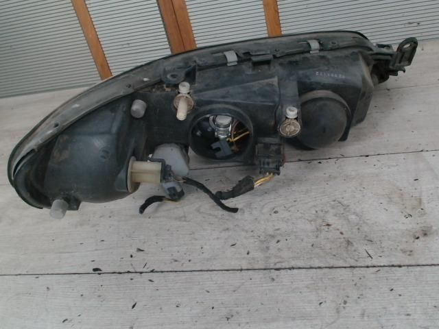 bontott OPEL VECTRA B Bal Fényszóró