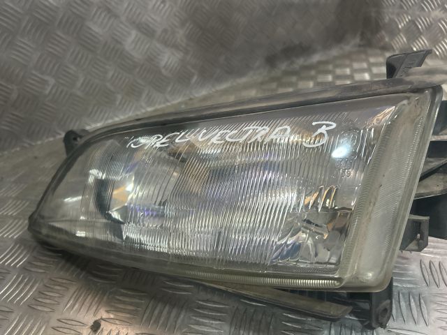 bontott OPEL VECTRA B Bal Fényszóró