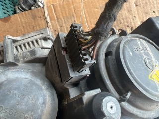 bontott OPEL VECTRA B Bal Fényszóró