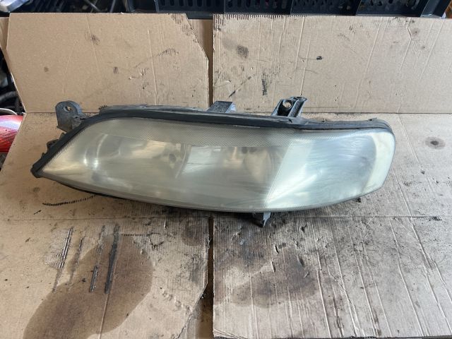 bontott OPEL VECTRA B Bal Fényszóró