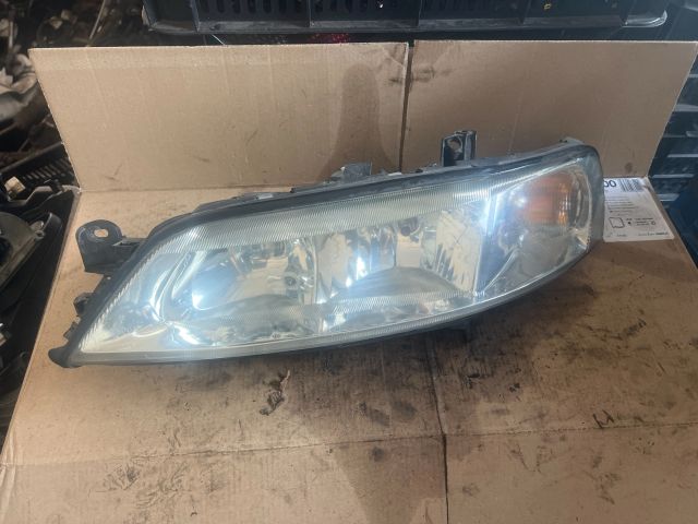 bontott OPEL VECTRA B Bal Fényszóró