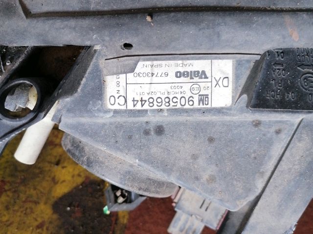 bontott OPEL VECTRA B Bal Fényszóró