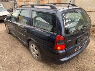 bontott OPEL VECTRA B Bal hátsó Ajtó Kárpit