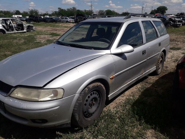 bontott OPEL VECTRA B Bal hátsó Ajtó Kárpit