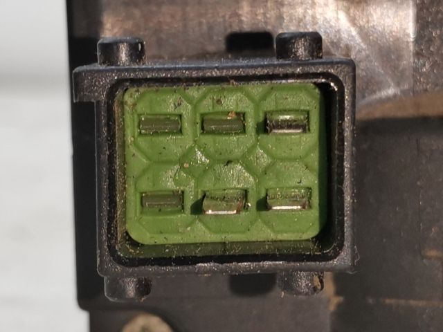 bontott OPEL VECTRA B Bal hátsó Ajtózár