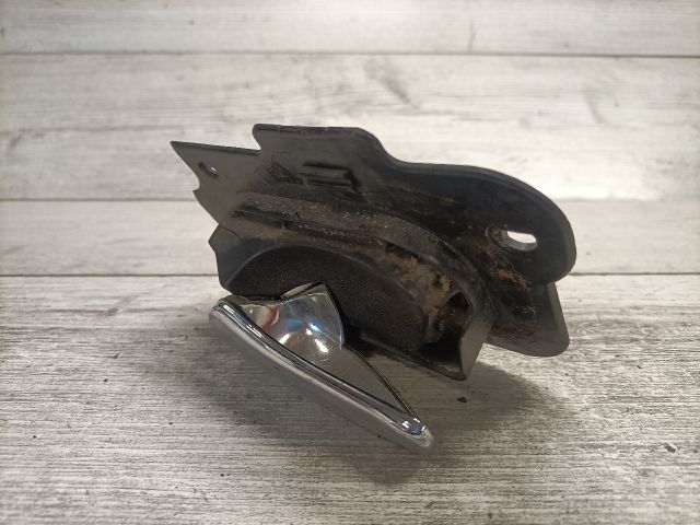 bontott OPEL VECTRA B Bal hátsó Belső Kilincs