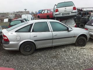 bontott OPEL VECTRA B Bal hátsó Kapaszkodó (Felső)