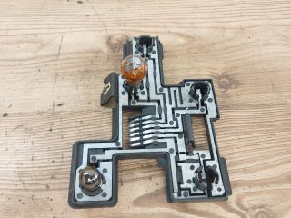 bontott OPEL VECTRA B Bal Hátsó Lámpa Foglalat