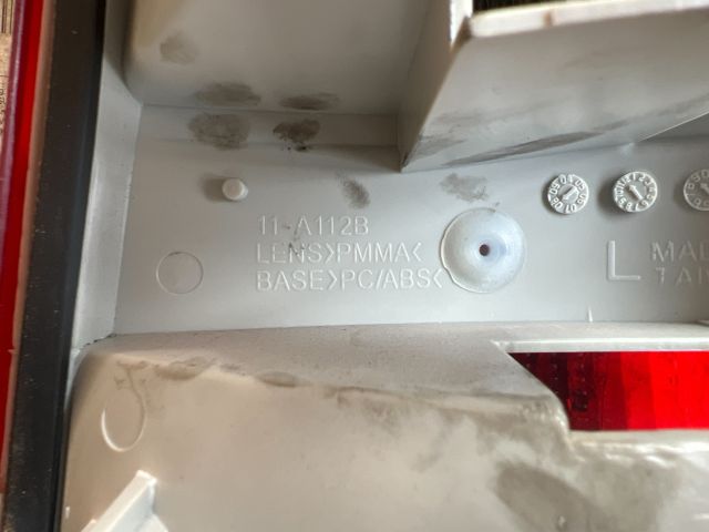 bontott OPEL VECTRA B Bal Hátsó Lámpa