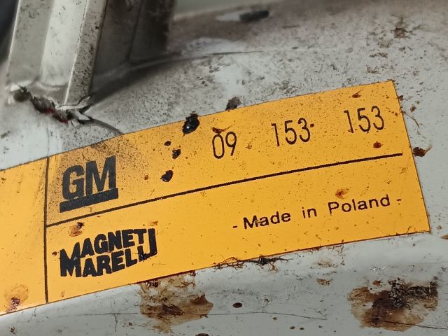 bontott OPEL VECTRA B Bal Hátsó Lámpa