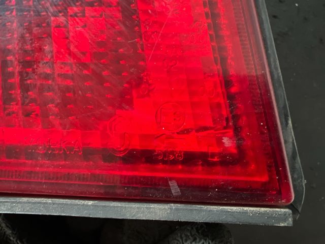 bontott OPEL VECTRA B Bal Hátsó Lámpa