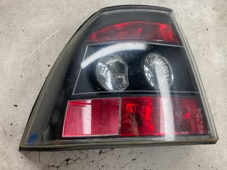 bontott OPEL VECTRA B Bal Hátsó Lámpa