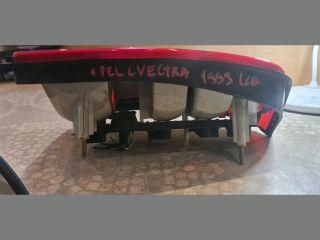 bontott OPEL VECTRA B Bal Hátsó Lámpa