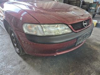 bontott OPEL VECTRA B Bal Hátsó Lámpa