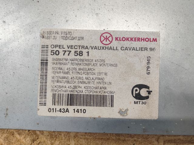 bontott OPEL VECTRA B Bal hátsó Sárvédő