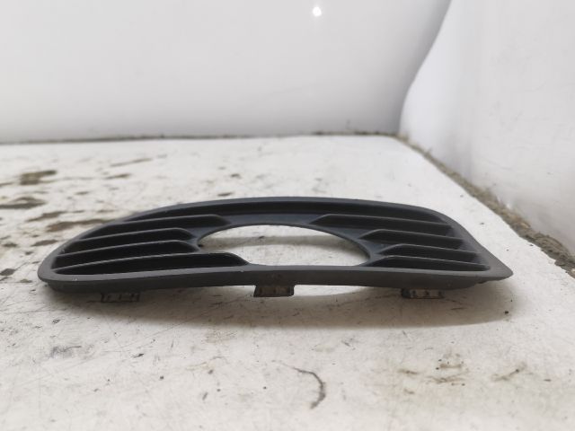 bontott OPEL VECTRA B Bal Ködfényszóró Lámpakeret