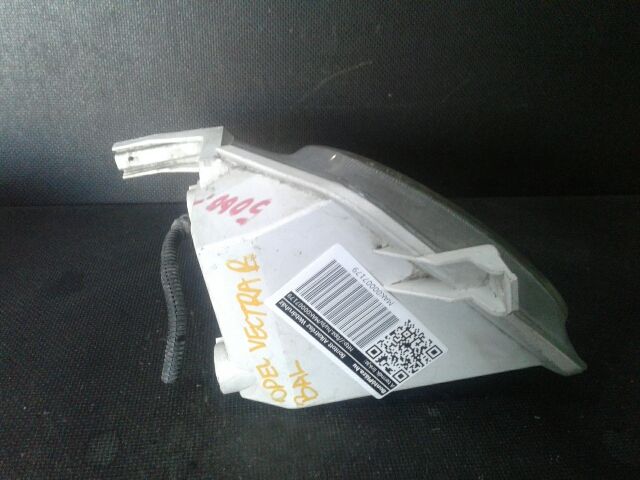 bontott OPEL VECTRA B Bal Ködfényszóró