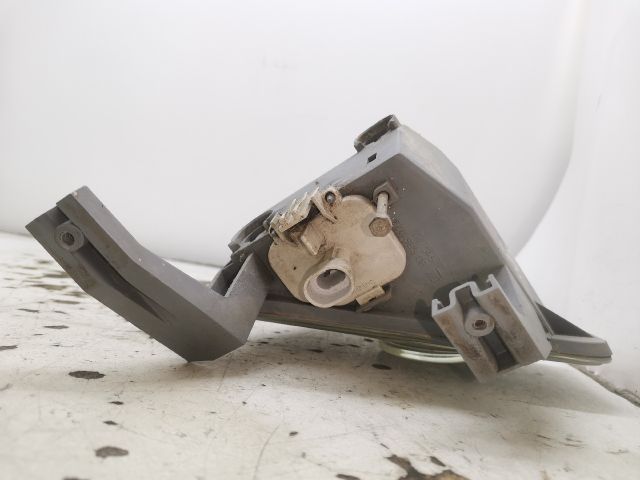 bontott OPEL VECTRA B Bal Ködfényszóró