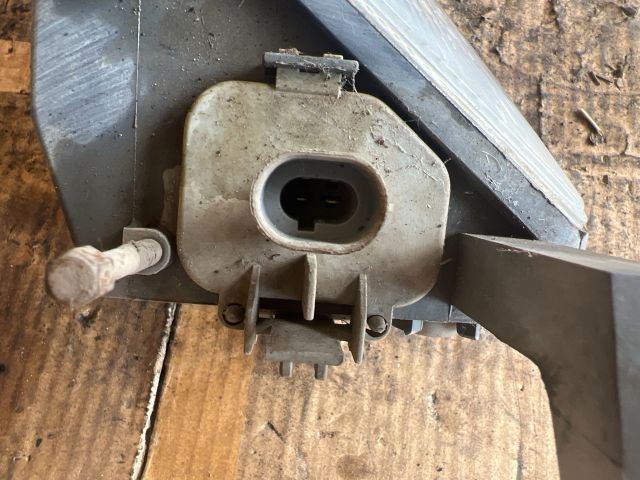 bontott OPEL VECTRA B Bal Ködfényszóró