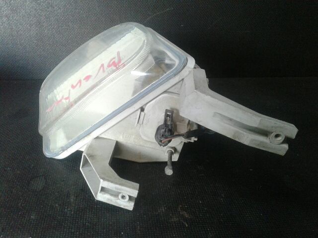 bontott OPEL VECTRA B Bal Ködfényszóró