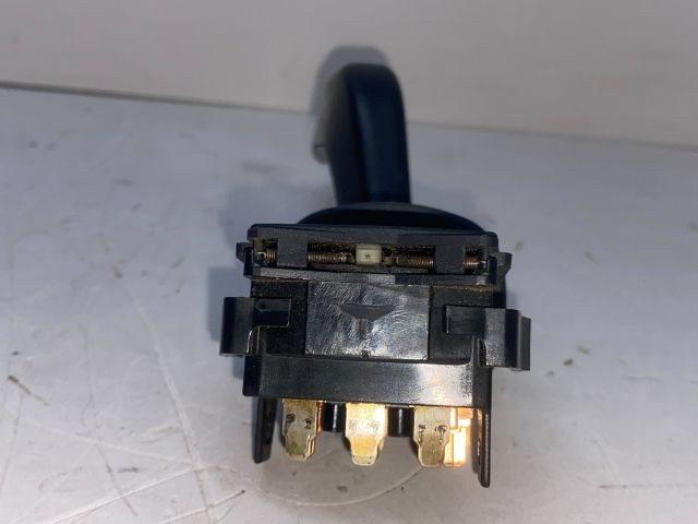 bontott OPEL VECTRA B Bal Kormánykapcsoló Irányjelző