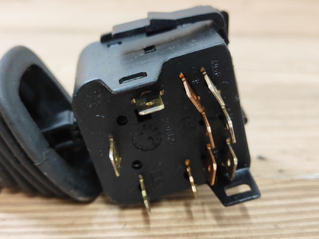 bontott OPEL VECTRA B Bal Kormánykapcsoló Irányjelző