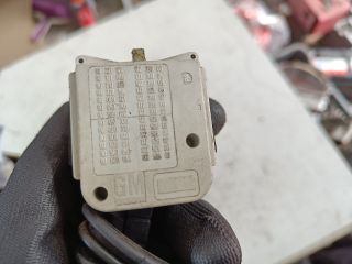 bontott OPEL VECTRA B Bal Kormánykapcsoló Irányjelző