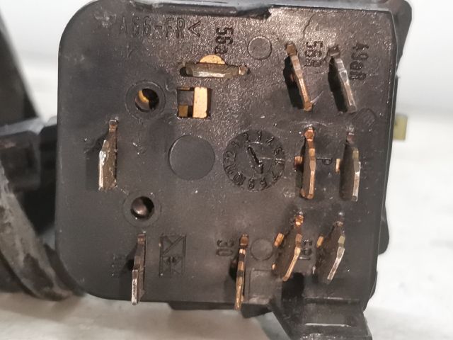 bontott OPEL VECTRA B Bal Kormánykapcsoló Irányjelző