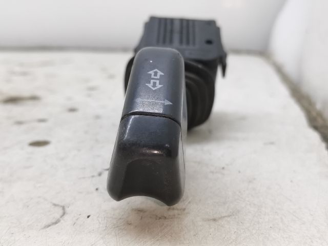 bontott OPEL VECTRA B Bal Kormánykapcsoló Irányjelző