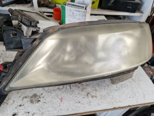 bontott OPEL VECTRA B Bal Xenon Fényszóró