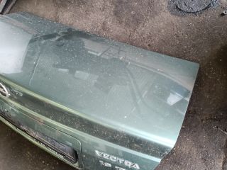 bontott OPEL VECTRA B Csomagtérajtó (Részeivel)