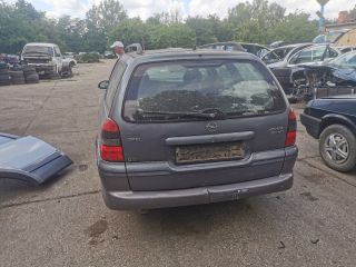 bontott OPEL VECTRA B Csomagtérajtó (Részeivel)