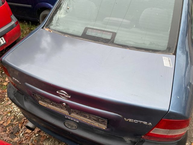 bontott OPEL VECTRA B Csomagtérajtó (Üres lemez)