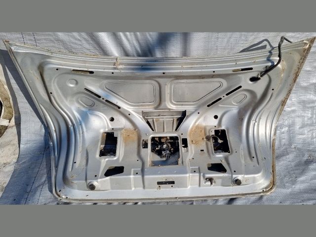 bontott OPEL VECTRA B Csomagtérajtó (Üres lemez)