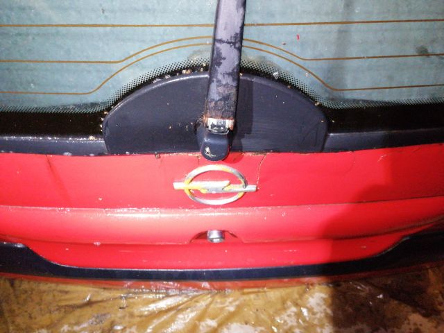 bontott OPEL VECTRA B Csomagtérajtó (Üres lemez)