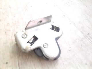 bontott OPEL VECTRA B Csomagtérajtó Zárszerkezet