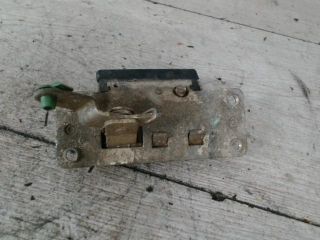 bontott OPEL VECTRA B Csomagtérajtó Zárszerkezet