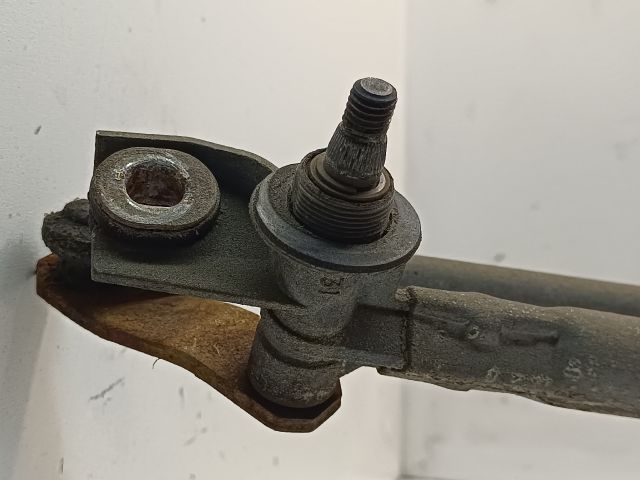 bontott OPEL VECTRA B Első Ablaktörlő Szerkezet Motorral