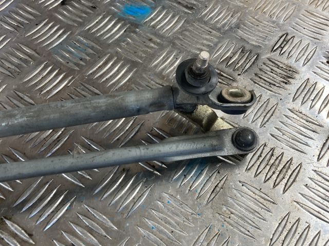 bontott OPEL VECTRA B Első Ablaktörlő Szerkezet Motorral