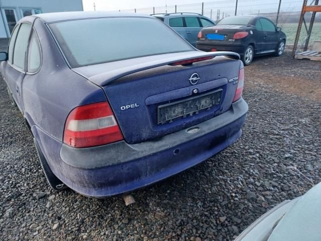 bontott OPEL VECTRA B Első Ablaktörlő Szerkezet