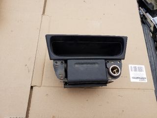 bontott OPEL VECTRA B Első Hamutartó