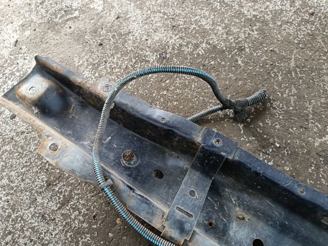 bontott OPEL VECTRA B Első Lökhárító Merevítő (Fém)