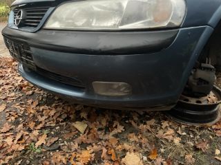bontott OPEL VECTRA B Első Lökhárító (Részeivel)