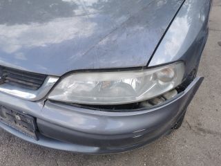 bontott OPEL VECTRA B Első Lökhárító (Részeivel)