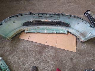 bontott OPEL VECTRA B Első Lökhárító (Részeivel)