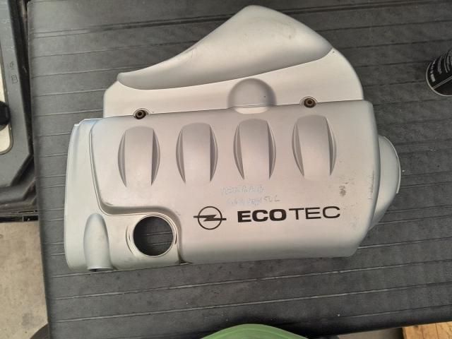 bontott OPEL VECTRA B Felső Hűtőburkolat