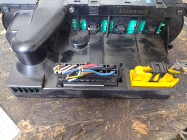 bontott OPEL VECTRA B Fűtéskapcsoló (digit klímás)