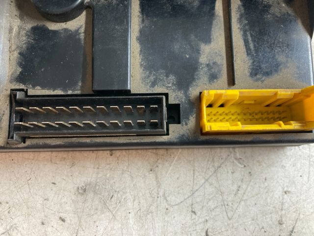 bontott OPEL VECTRA B Fűtéskapcsoló (digit klímás)