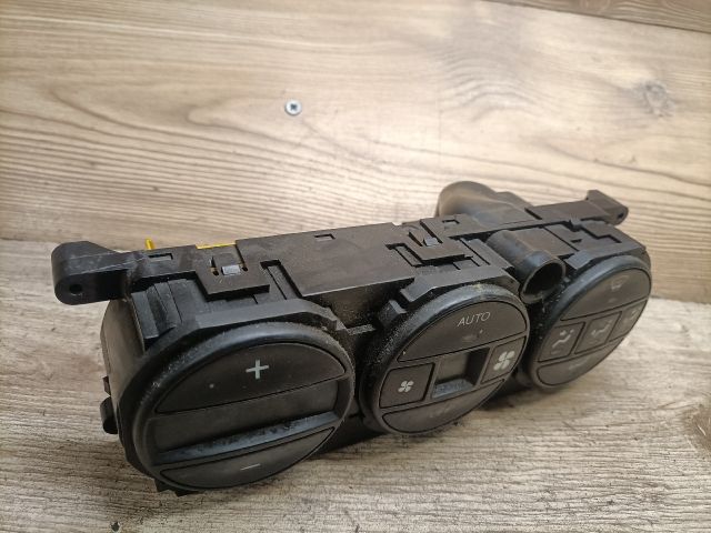 bontott OPEL VECTRA B Fűtéskapcsoló (digit klímás)